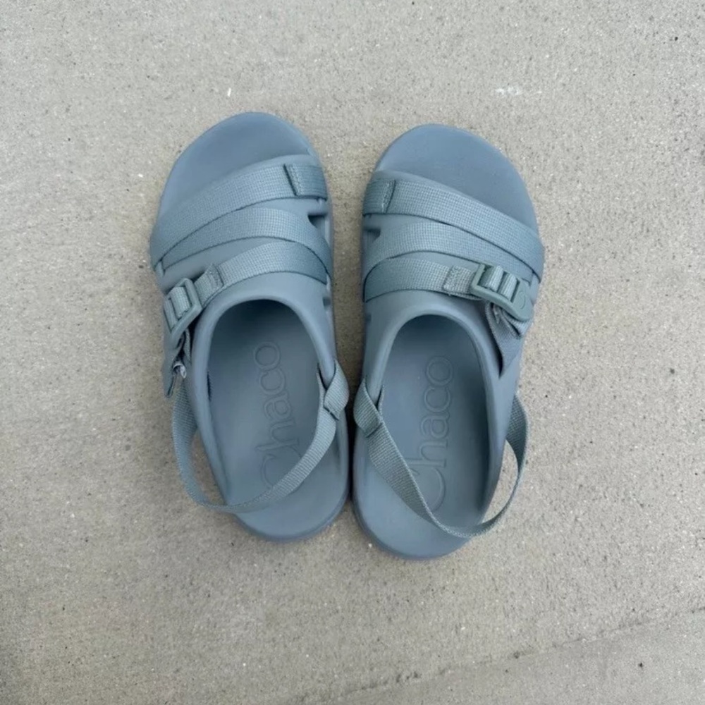 Chaco Women's CHILLOS Sport Sandal Comfort Walking Aqua Gray Slides Size…